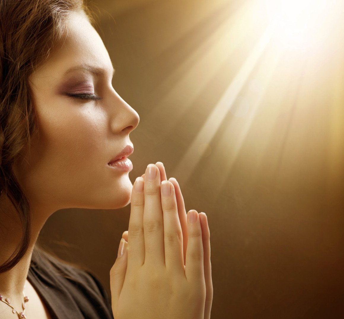 prayer-lady.jpg